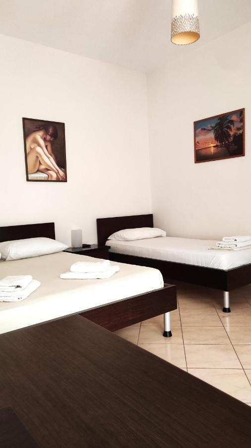 Guesthouse Villa Joanna&Mattheo ซารานเดอ ภายนอก รูปภาพ