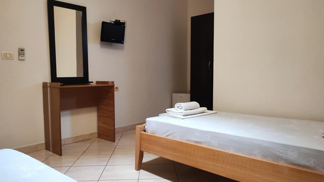 Guesthouse Villa Joanna&Mattheo ซารานเดอ ภายนอก รูปภาพ