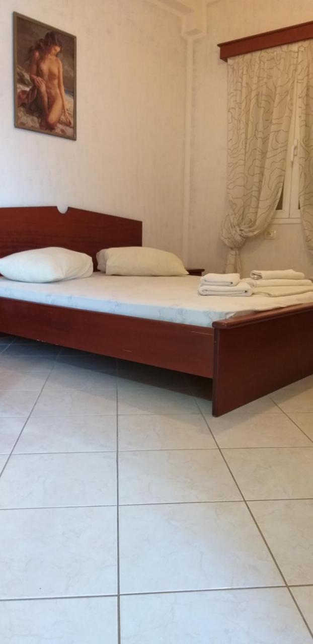 Guesthouse Villa Joanna&Mattheo ซารานเดอ ภายนอก รูปภาพ